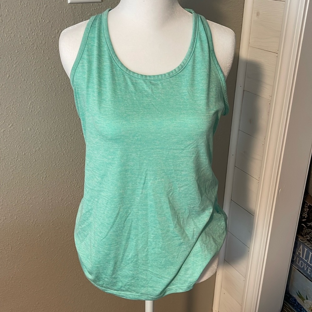 Women’s Nike Racerback Tank, M
